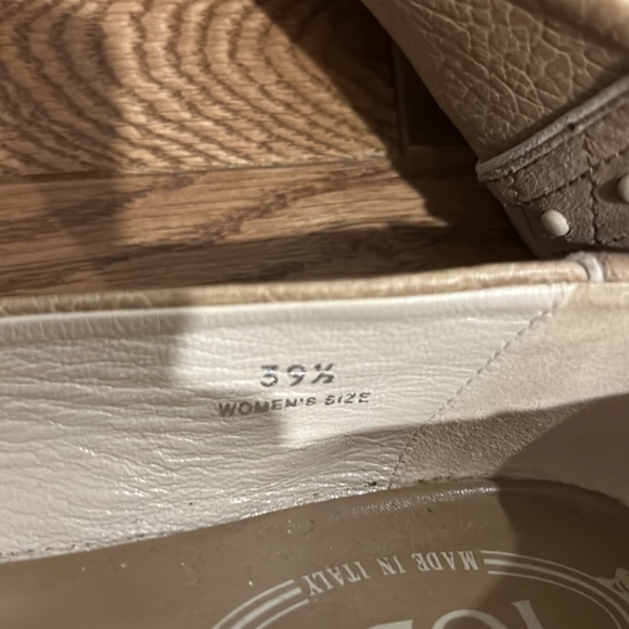 Tod’s beige flats - Picture 7 of 8